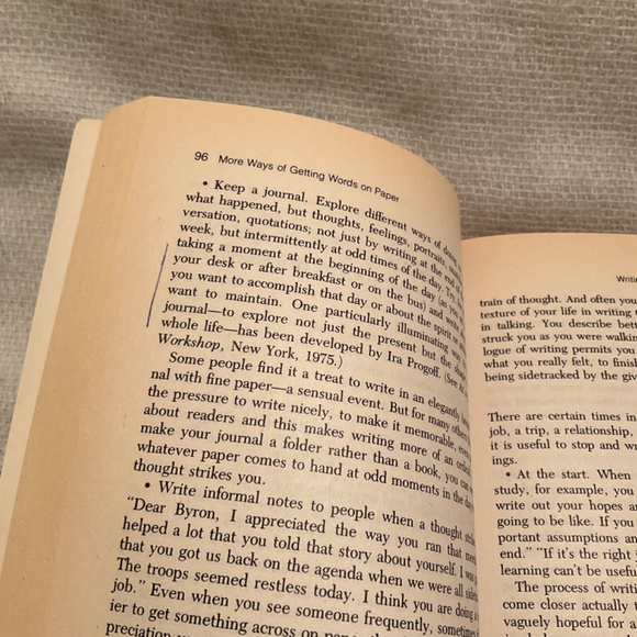 ‘Writing With Power’ by Peter Elbow Paperback Book - Picture 3 of 9